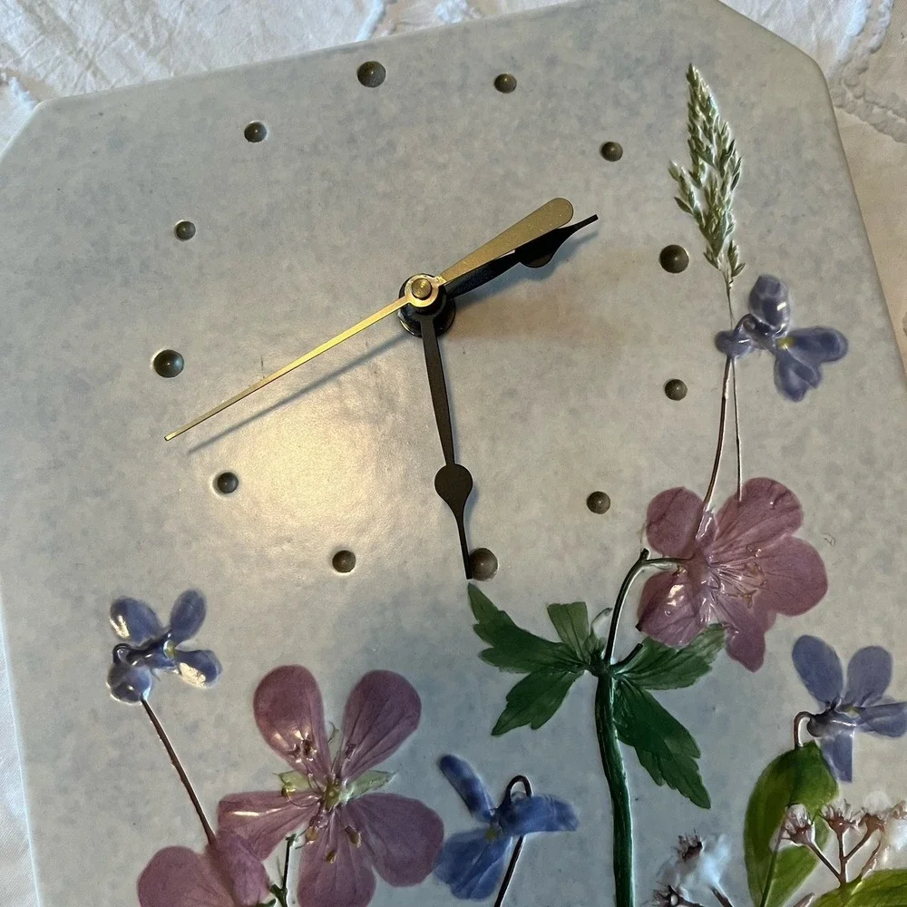 Salt Marsh Pottery Floral‎ Wall Clock Studio Art VTG Hand Painted Glazed Decor